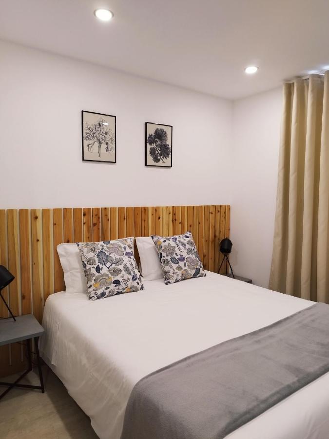 Santa Alegria Hostel Понта-Делгада Екстер'єр фото