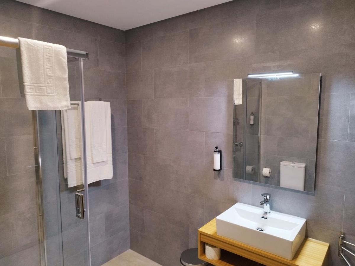 Santa Alegria Hostel Понта-Делгада Екстер'єр фото